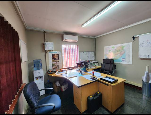 590M² BUILDING FOR SALE IN DALVIEW